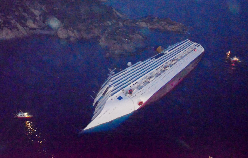 Luftbild 'Costa Concordia'