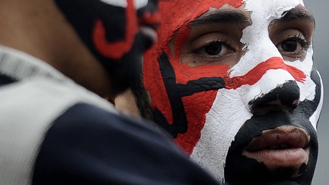 Arabischer Frühling und die Folgen: Junge Demonstranten auf dem Tahrir-Platz in Kairo: Sie werden zum Jahrestag der Revolution nicht ausgelassen feiern.