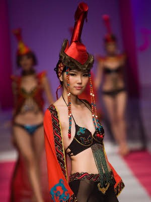 Modewoche Peking; Foto: dpa
