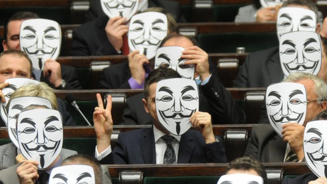Anti-Piraterie-Abkommen: ACTA-Gegner im polnischen Parlament: Die Kritik am Anti-Piraterie-Abkommen wächst.