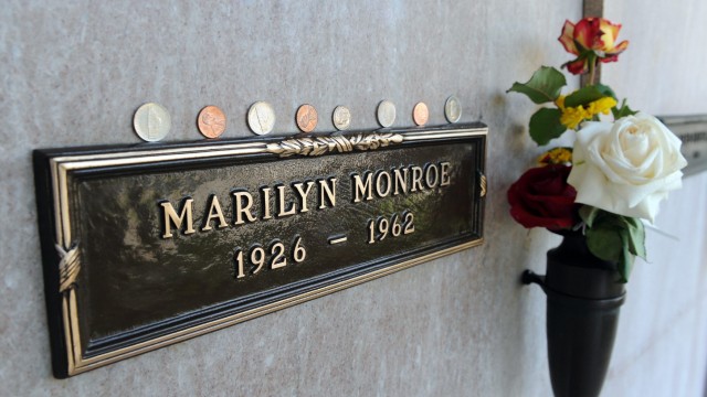 Grab neben Marilyn Monroe wird versteigert