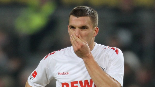 Podolski kritisiert Vereinspolitik in Koeln