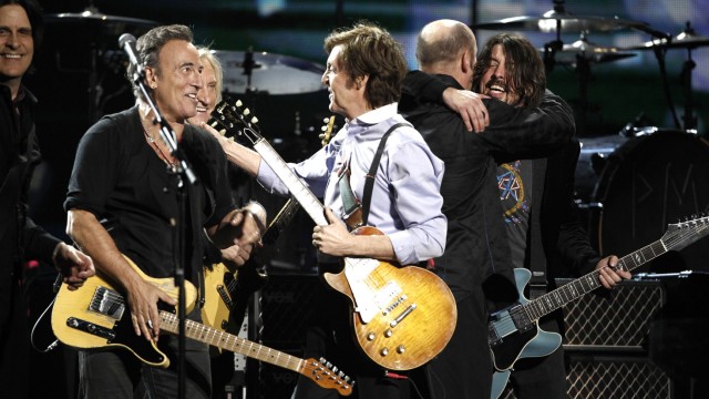 Rusty Anderson, Bruce Springsteen, Joe Walsh, Paul McCartney, Dave Grohl