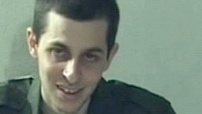 Israel: Gilad Schalit in der Gewalt seiner Entführer: Mitte kommender Woche könnte der israelische Soldat freikommen - nach mehr als drei Jahren in Gefangenschaft.