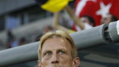 Christoph Daum: Christoph Daum, heute wie 2003 Trainer von Fenerbahce Istanbul.