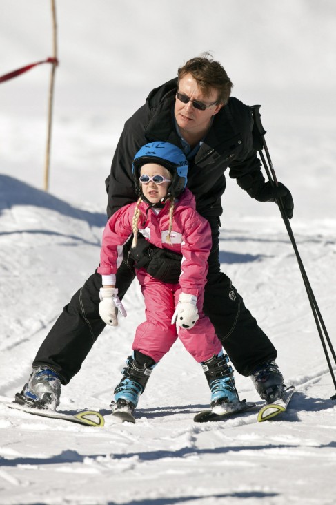 Dutch Prince Johan Friso and his daughter Zaria ski during a photocall at the Austrian alpine ski resort of Lech am Arlberg