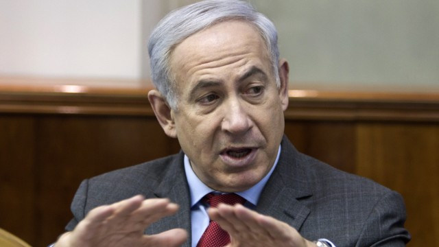 Israel droht Iran mit Präventivangriff: Israels Premierminister Benjamin Netanjahu zelebriert seine Kriegsbereitschaft gegenüber Iran.