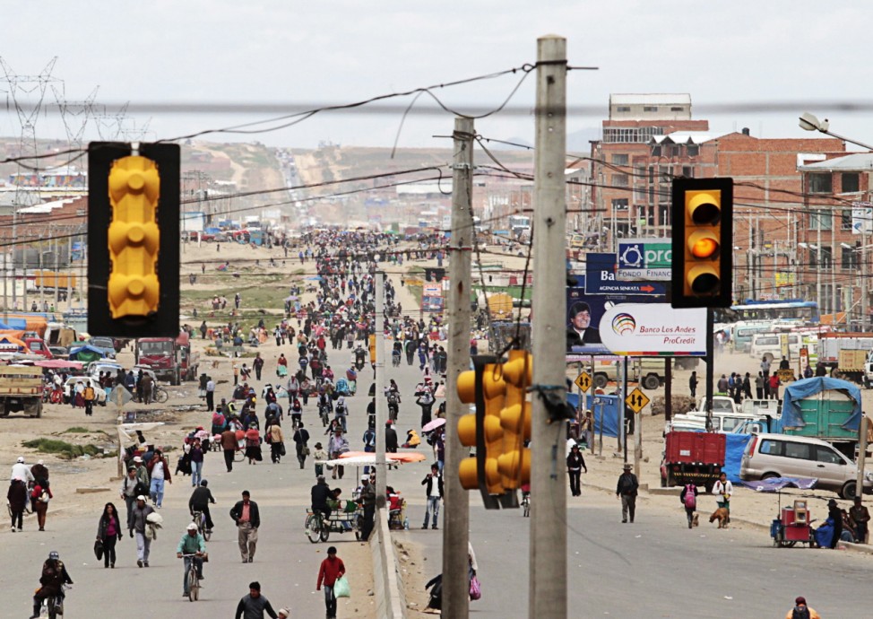A view of the blocked main highway in El Alto on the outskirts of La Paz