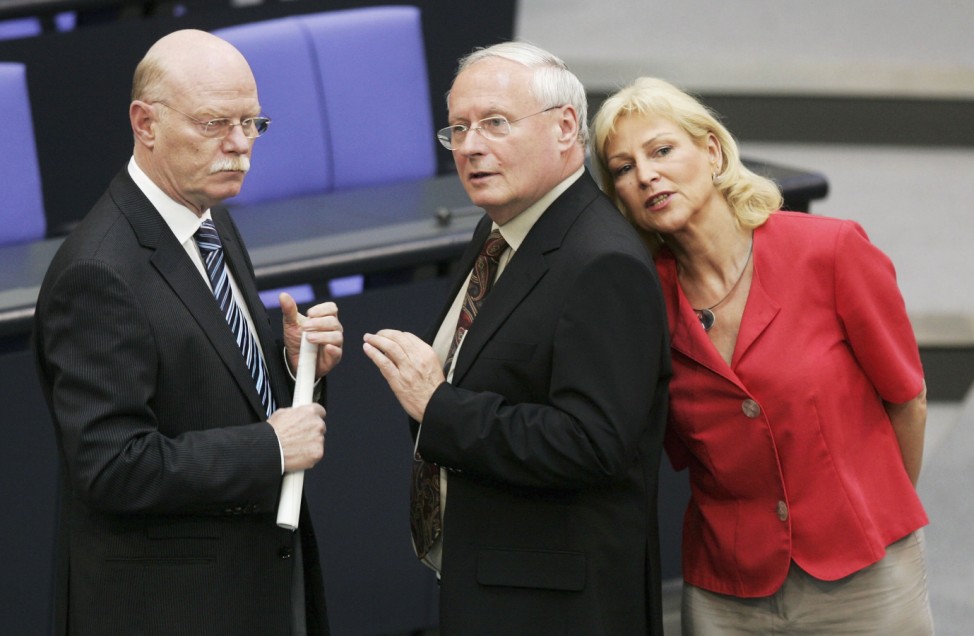 Bundestag Debates Tax Reforms