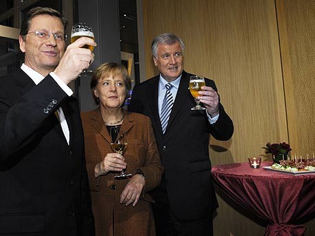 ddp, Angela Merkel, Guido Westerwelle, Horst Seehofer, Koalitionsvertrag, Schwarz-Gelb