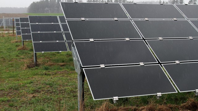 Sulzemoos: Zu mehreren bereits vorhandenen Freiflächenanlagen für die Sonnenstromgewinnung in Sulzemoos kommen jetzt zwei weitere Flächen von jeweils drei Hektar dazu.