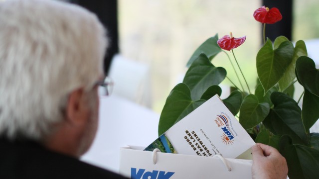 Heftige Vorwürfe gegen VdK: Der VdK bietet zahlreiche Versicherungen, aber auch Reisen an.