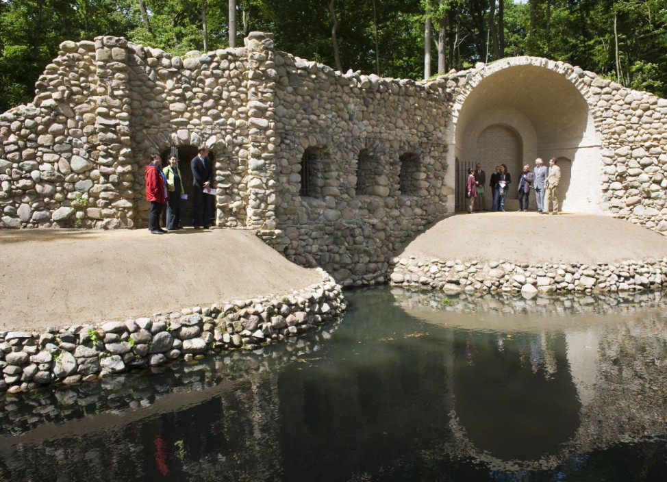 Egeria-Grotte von Schloss Rheinsberg fertig gestellt