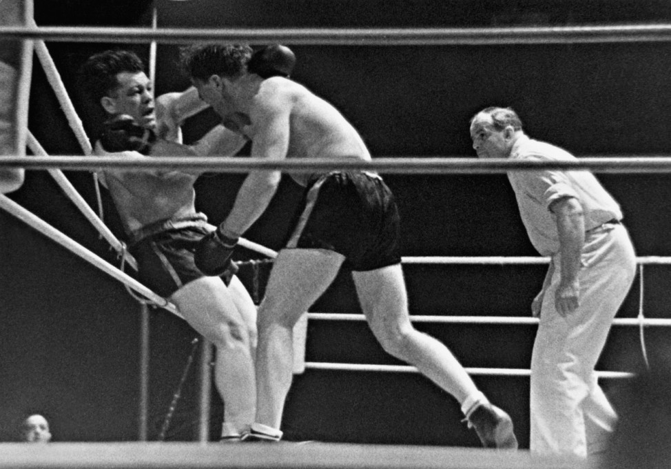 Adolf Heuser im Wettkampf mit Heinz Lazek, 1941