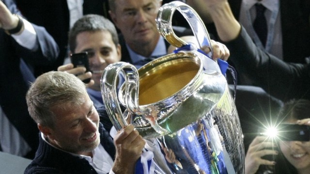 Chelsea owner Abramovich lifts the UEFA Champions League trophy after winning the final soccer match against Bayern Munich at the Allianz Arena in Munich