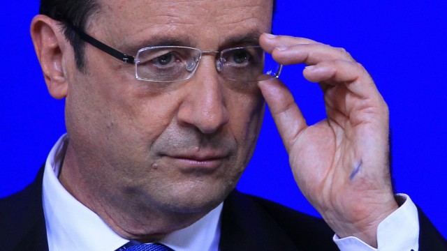 Keine Reise nach Kiew: Frankreichs Staatschef Hollande