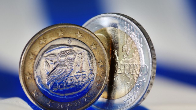 Dekabank: Euro-Sinkflug wegen Hellas-Sorgen geht weiter