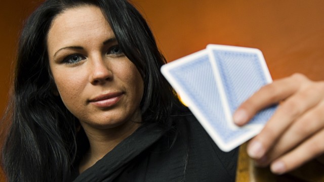 Sandra Naujoks ist Europas beste Pokerspielerin
