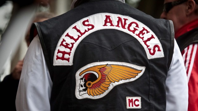 Polizei nimmt zwei in Italien gesuchte Hells-Angels-Mitglieder fest