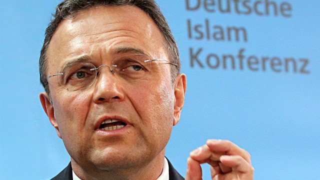 Bundesinnenminister Hans-Peter Friedrich Islamkonferenz Salafisten