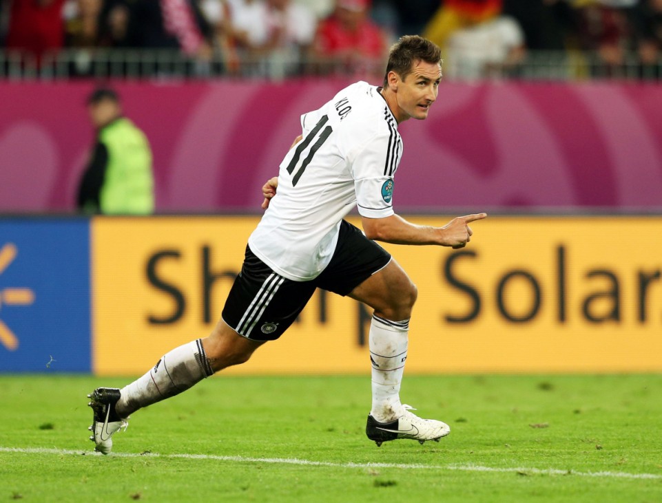 Deutschland Griechenland Presse Fußball EM Europameisterschaft 2012 Klose
