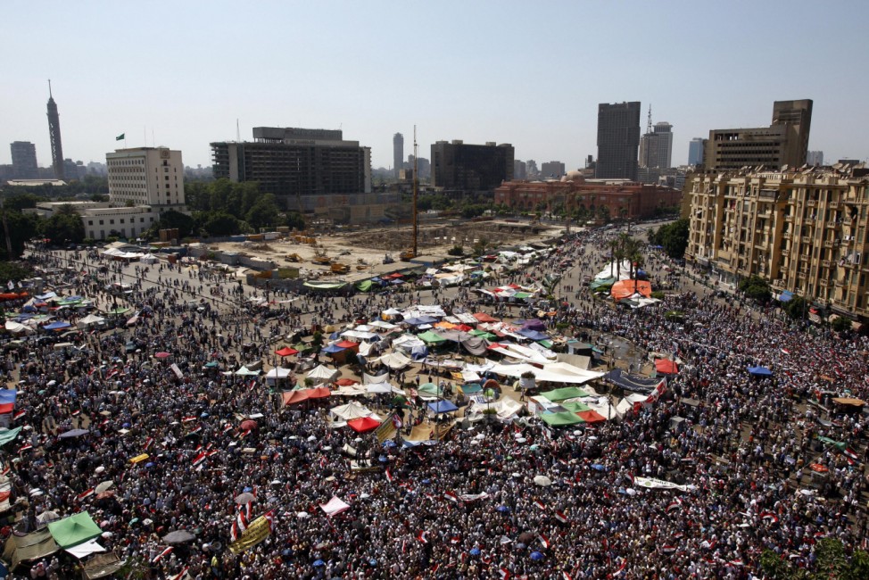 Egyptian party supporters awaiting presidential elections result
