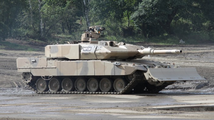 Kampfpanzer Leopard 2 A7+