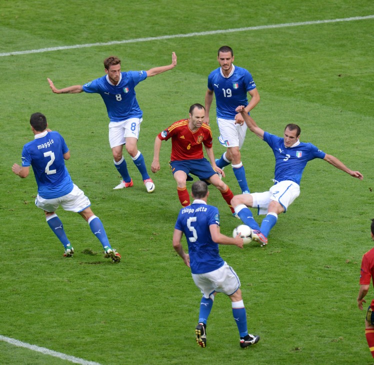 Iniesta Europameisterschaft Spanien - Italien