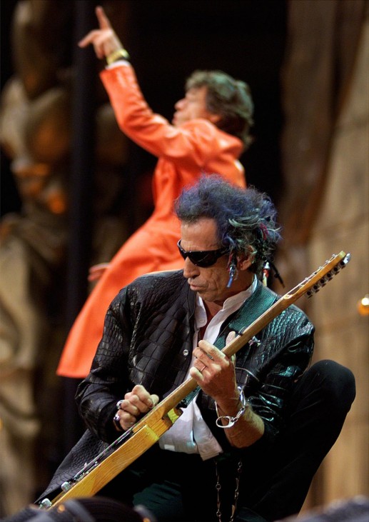 FILE PHOTO OF JAGGER AND RICHARDS PERFORMING AT ROLLING STONE CONCERT