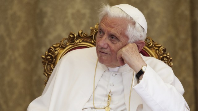 Papst Benedikt XVI. Titanic