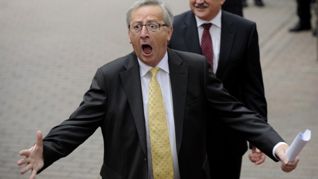 Luxemburgs Premier weiter Euro-Gruppen-Chef: Euro-Kungler Jean-Claude Juncker: Steiler Aufstieg für den Sohn eines Hüttenwerkspolizisten. Ihm ist jetzt ein Coup gelungen.