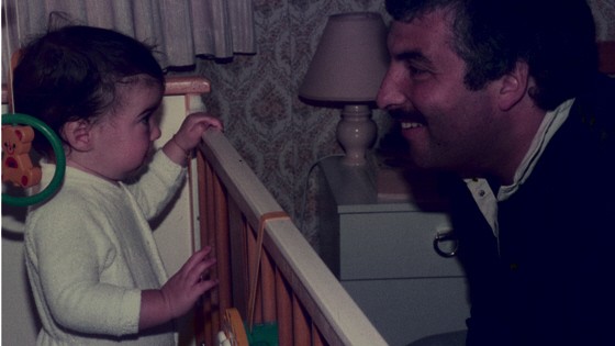 Amy Winehouse als Baby mit ihrem Vater Mitch