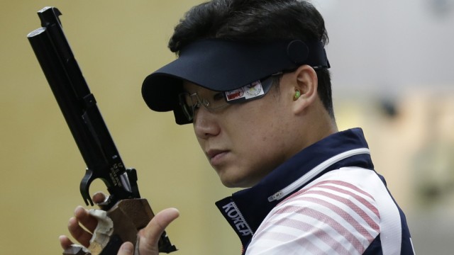 Olympia-Nachrichten in Kürze: Gold mit der Luftpistole: Jin Jong-oh.