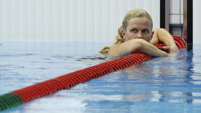 Schwimmerin Britta Steffen: Britta Steffen, im Moment, als sie ihre Zeit im 100-Meter-Halbfinale realisiert.