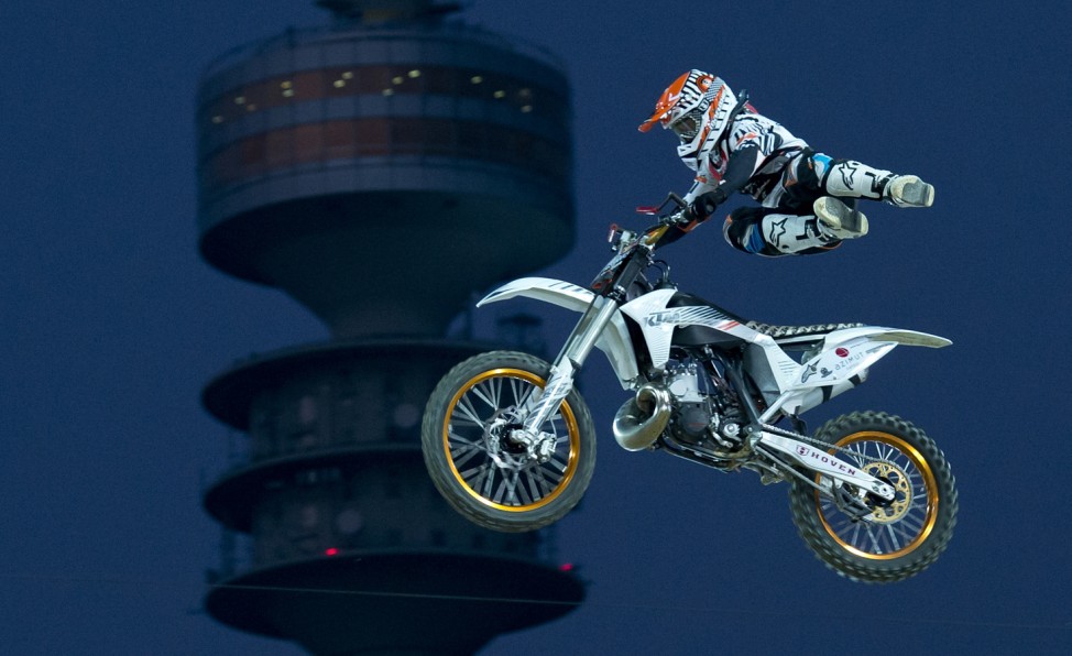Freestyle-Motocross-Spektakel im Olympiastadion