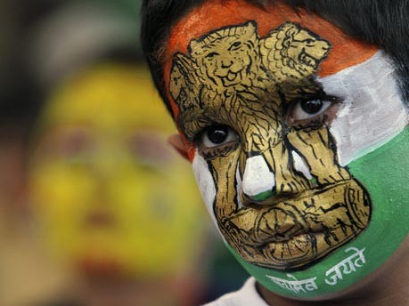 Face-Painting-Wettbewerb  in Indien;Reuters
