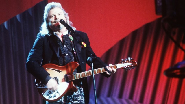 Sänger der Hippie-Hymne "San Francisco": Scott McKenzie auf der Bühne im Jahr 1993