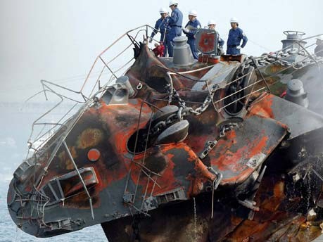 Japanisches Kriegsschiff kollidiert mit Frachter;Reuters