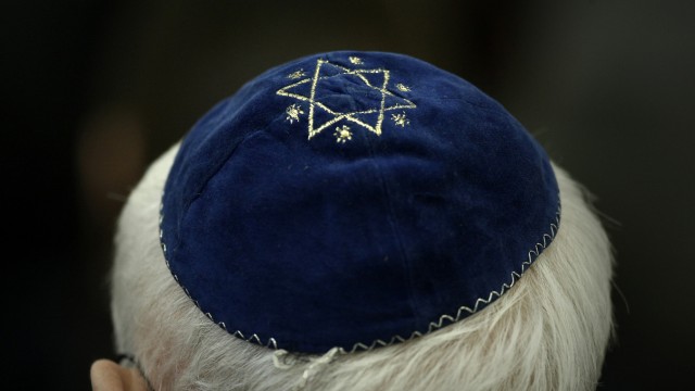 Rabbiner beleidigt und geschlagen