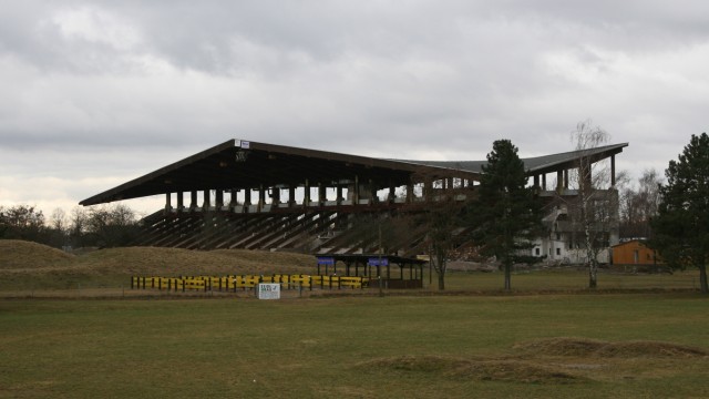 Abriß des Riemer Olympia-Reitstadions, 2008