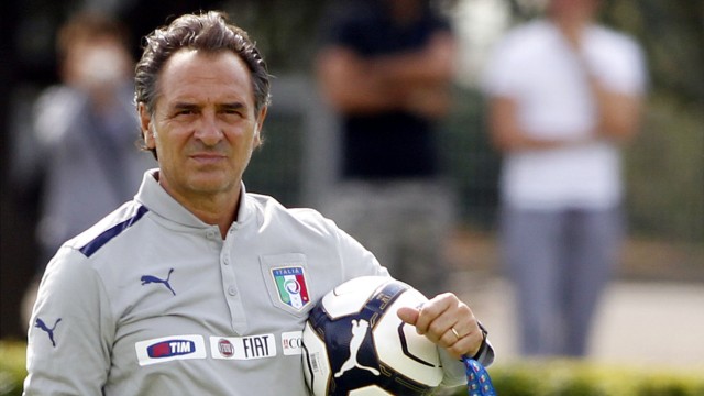 Italiens Nationalelf vor der WM-Quali: Warnt vor Gegner Bulgarien: Italiens Nationalcoach Cesare Prandelli.
