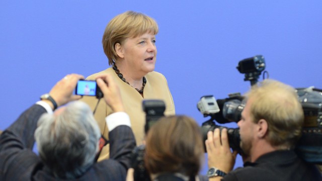 Vertrauenskrise der EU: Angela Merkel und die Hauptstadtpresse: Die Kanzlerin bei ihrer traditionellen großen Pressekonferenz.