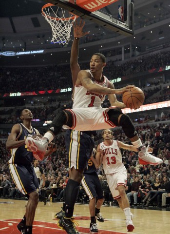 Bulls Rose passes against the Jazz during their game in Chicago