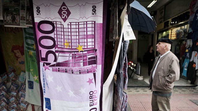 Schuldenkrise in Griechenland: Wie geht es weiter in Griechenland? Straßenszene in Athen.