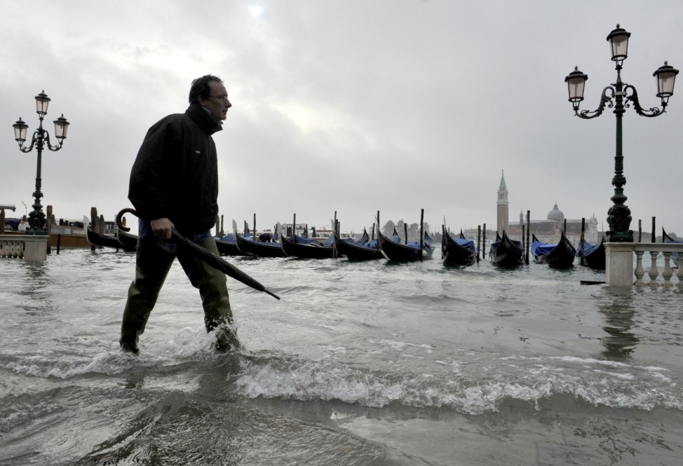 Venedig Hochwasser Italien Acqua Alta Markusplatz