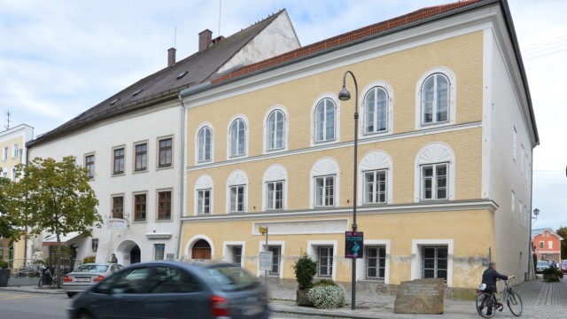 Medienbericht: Russe will Geburtshaus von Adolf Hitler kaufen