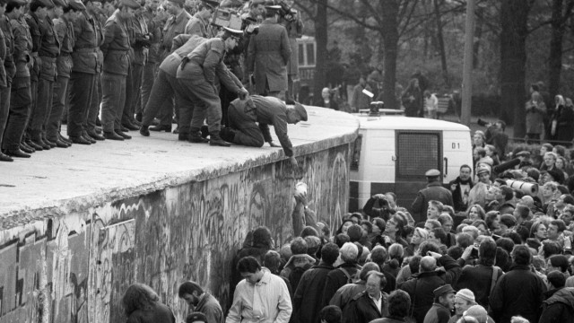 Deutsch-deutsche Grenzöffnung, 11. November 1989 in Berlin