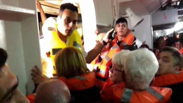 Kreuzfahrt Kreuzfahrtschiff Havarie Costa Concordia Notfall