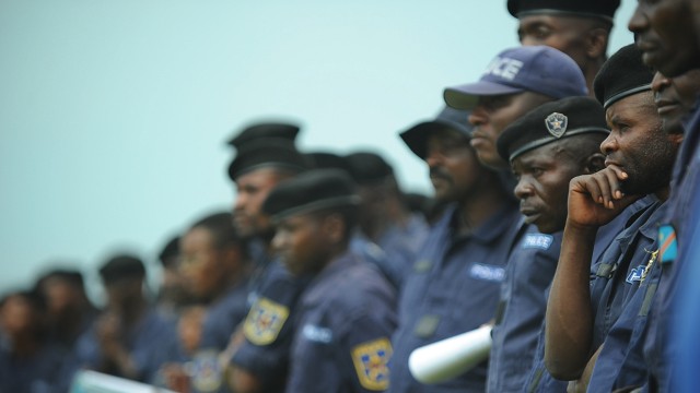Kämpfe im Kongo: Polizisten der kongolesischen Regierung.