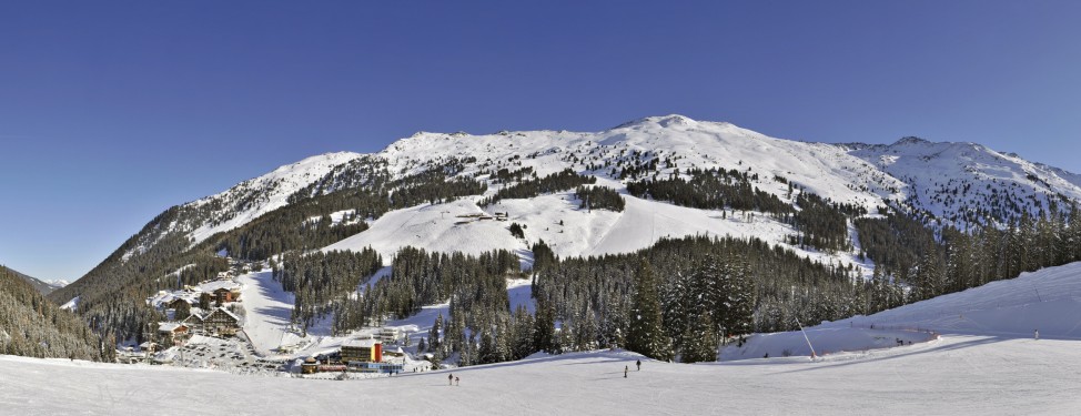 Ski Skigebiet Snowboarden Alpen Hochfügen Zillertal